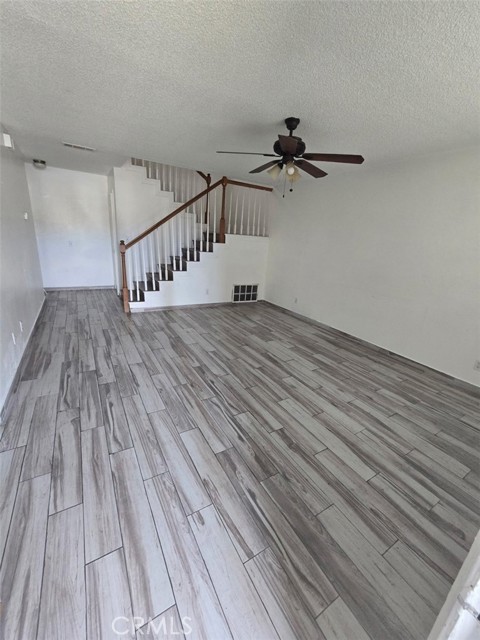 Detail Gallery Image 7 of 9 For 1380 W 48th #33,  San Bernardino,  CA 92407 - 2 Beds | 1/1 Baths