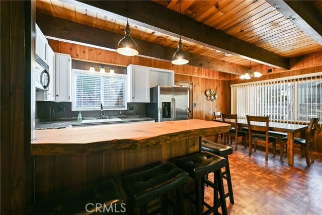 Detail Gallery Image 13 of 57 For 41801 Comstock Ln, Big Bear Lake,  CA 92315 - 3 Beds | 1 Baths