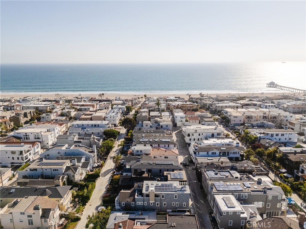 https://media.crmls.org/medias/286e1c14-b5e7-4f9d-8985-4cab318b54e8.jpg?preset=X-Large