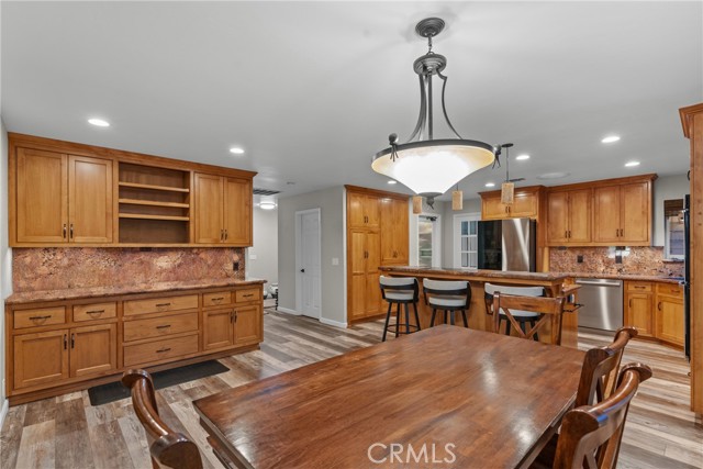 Detail Gallery Image 8 of 37 For 1856 Southfork Pl, Paso Robles,  CA 93446 - 3 Beds | 4 Baths