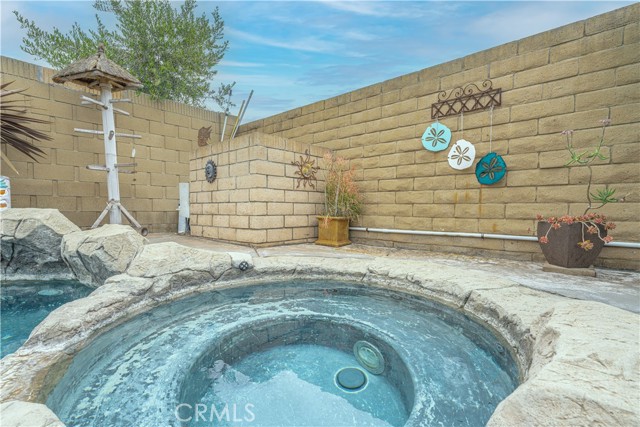 Detail Gallery Image 38 of 43 For 18250 Devonwood Cir, Fountain Valley,  CA 92708 - 3 Beds | 2 Baths