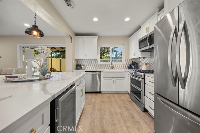 Detail Gallery Image 13 of 35 For 6832 Tahitian Cir, Yorba Linda,  CA 92886 - 3 Beds | 1/1 Baths