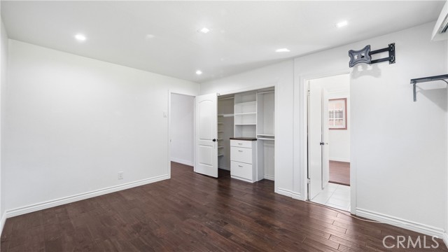 Detail Gallery Image 16 of 32 For 3118 W 68th St, Los Angeles,  CA 90043 - 3 Beds | 2 Baths