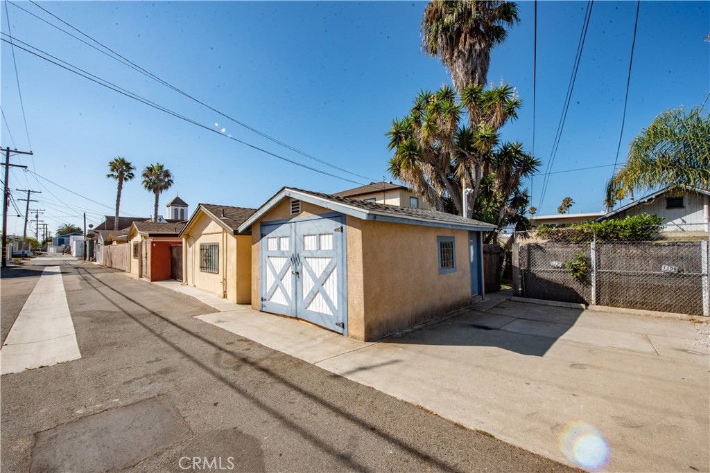 110 Freeman Street - photo 14
