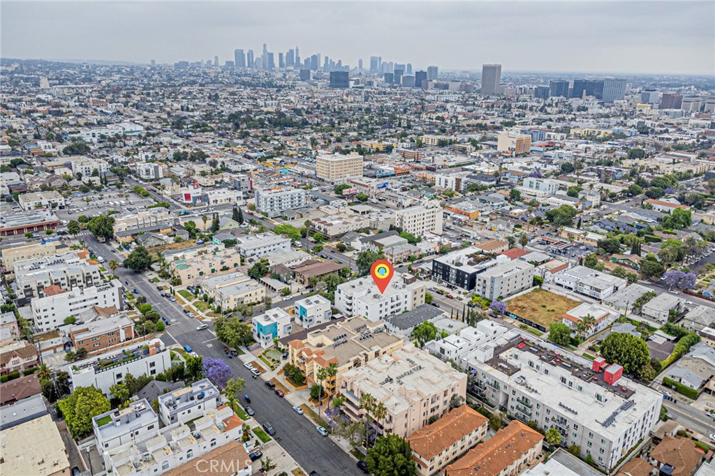 https://media.crmls.org/medias/28707d2b-6a87-4e98-8588-e20bc6a67432.jpg?preset=X-Large
