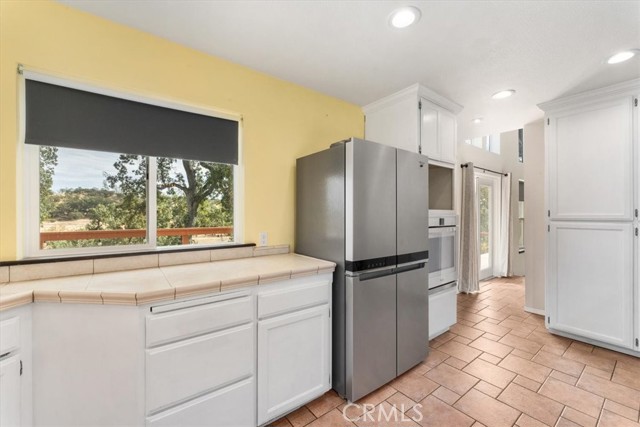 15540 China Rapids Drive, Red Bluff CA: https://media.crmls.org/medias/28708141-de1a-4075-aef7-f6b016e1f810.jpg