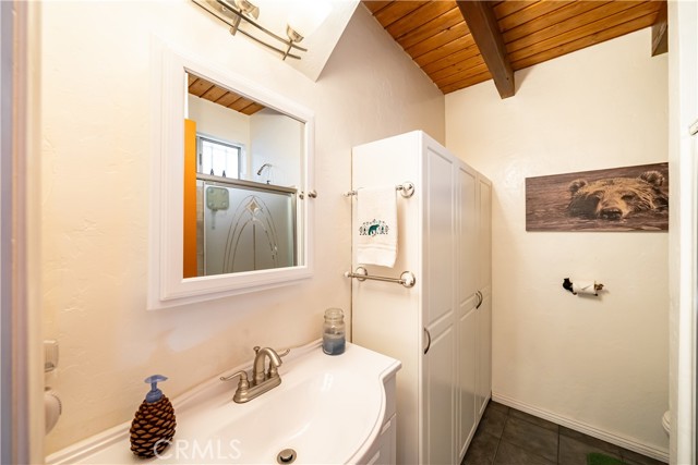 Detail Gallery Image 22 of 32 For 33411 Music Camp Rd, Running Springs,  CA 92382 - 1 Beds | 1 Baths