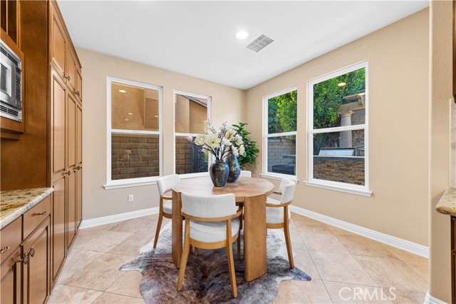 27684 Manor Hill Road, Laguna Niguel CA: https://media.crmls.org/medias/28718881-2926-443e-a6a6-11d5fcd56d76.jpg