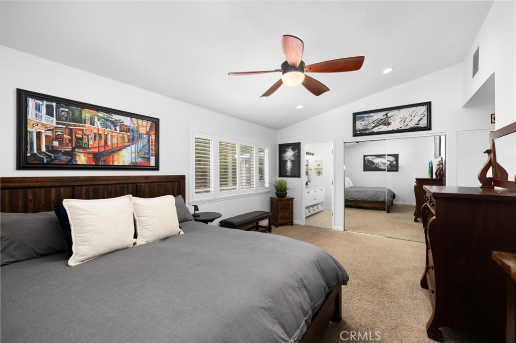 https://media.crmls.org/medias/28722e71-b4d3-4723-9e78-75024f28f21b.jpg?preset=X-Large