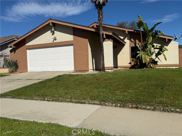 Detail Gallery Image 3 of 45 For 1256 Armstrong, Escondido,  CA 92027 - 3 Beds | 2 Baths