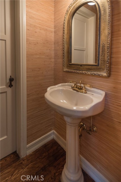 Elegant Powder Room