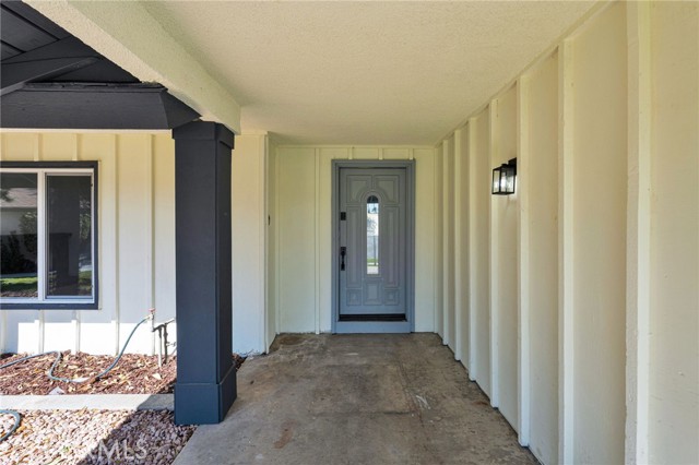 Detail Gallery Image 3 of 20 For 6001 Koa, Rialto,  CA 92377 - 5 Beds | 3 Baths