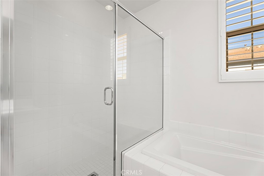 https://media.crmls.org/medias/287313f7-85ff-49f2-a1aa-d3f8a9697693.jpg?preset=X-Large