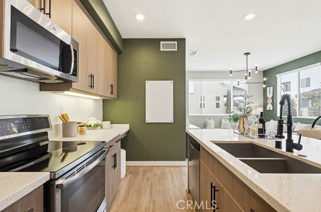 Detail Gallery Image 22 of 58 For 11030 Garvey Ave, El Monte,  CA 91733 - 3 Beds | 2/2 Baths