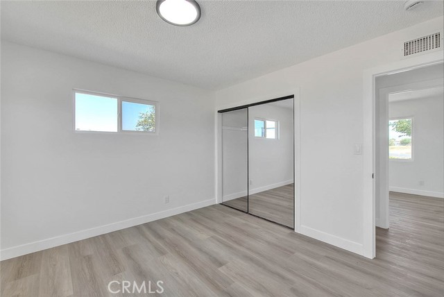 Detail Gallery Image 29 of 44 For 20916 Thunderbird Rd, Apple Valley,  CA 92307 - 3 Beds | 2 Baths