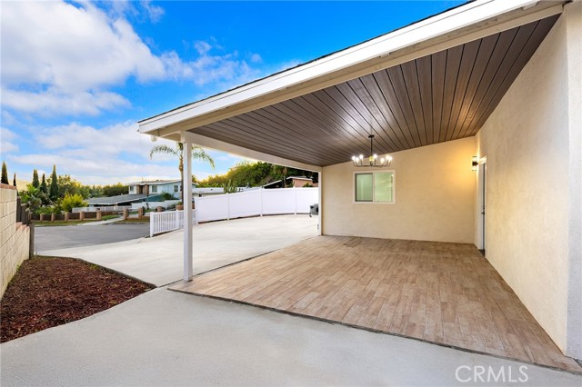 Detail Gallery Image 3 of 41 For 261 Zenith, La Puente,  CA 91744 - 3 Beds | 2 Baths