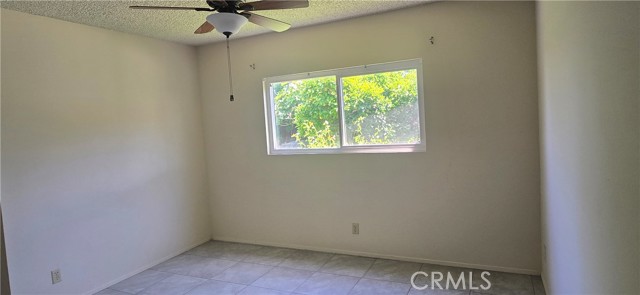 Detail Gallery Image 12 of 18 For 1871 Calle Pasito, Hemet,  CA 92545 - 2 Beds | 1 Baths