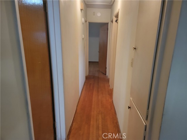 Detail Gallery Image 11 of 19 For 937 Sycamore Ct, Upland,  CA 91786 - 3 Beds | 1/1 Baths