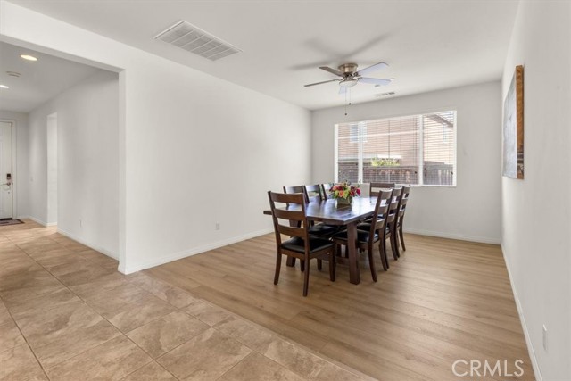 Detail Gallery Image 4 of 23 For 18345 Betony Pl, San Bernardino,  CA 92407 - 3 Beds | 2 Baths