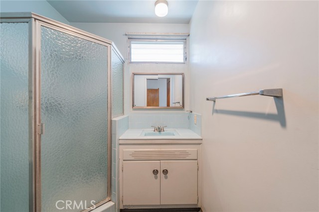 Detail Gallery Image 7 of 47 For 522 Avenue F, Redondo Beach,  CA 90277 - 5 Beds | 3 Baths