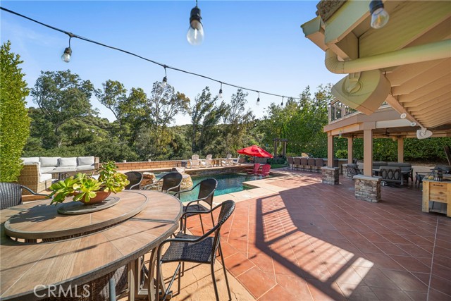 Detail Gallery Image 55 of 67 For 24224 Creekside Dr, Newhall,  CA 91321 - 5 Beds | 3 Baths