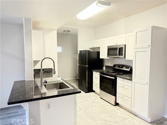 Detail Gallery Image 4 of 26 For 41410 Juniper St #1413,  Murrieta,  CA 92562 - 3 Beds | 2 Baths