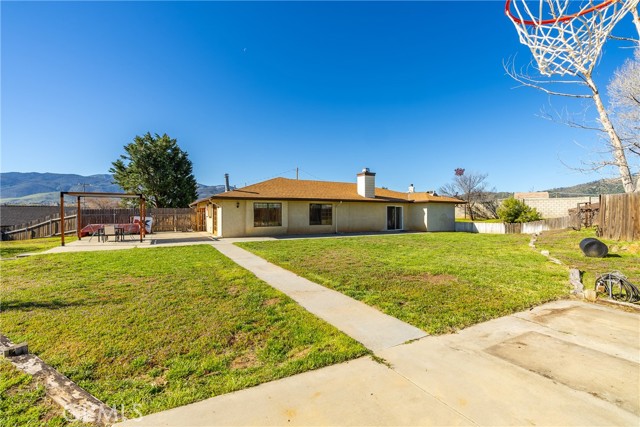 Detail Gallery Image 31 of 45 For 21766 Fox Ct, Tehachapi,  CA 93561 - 3 Beds | 2 Baths