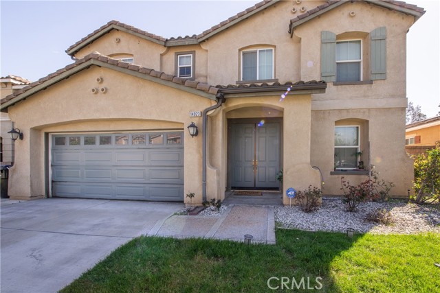 Detail Gallery Image 3 of 26 For 14923 Colby Pl, Fontana,  CA 92337 - 4 Beds | 2/1 Baths