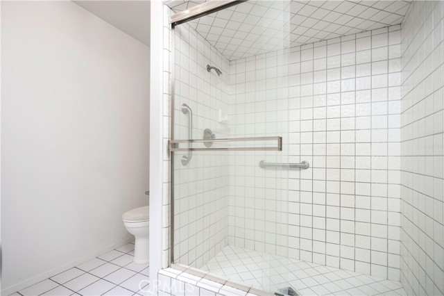 Detail Gallery Image 16 of 34 For 608 Berwick, Bakersfield,  CA 93311 - 3 Beds | 2 Baths