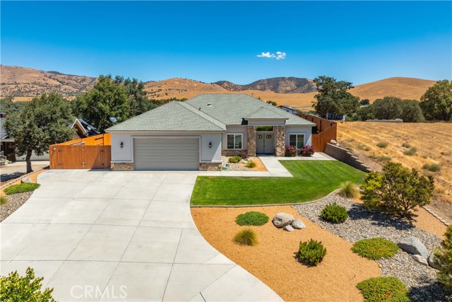 Detail Gallery Image 4 of 50 For 22600 Camp Dr, Tehachapi,  CA 93561 - 3 Beds | 2 Baths
