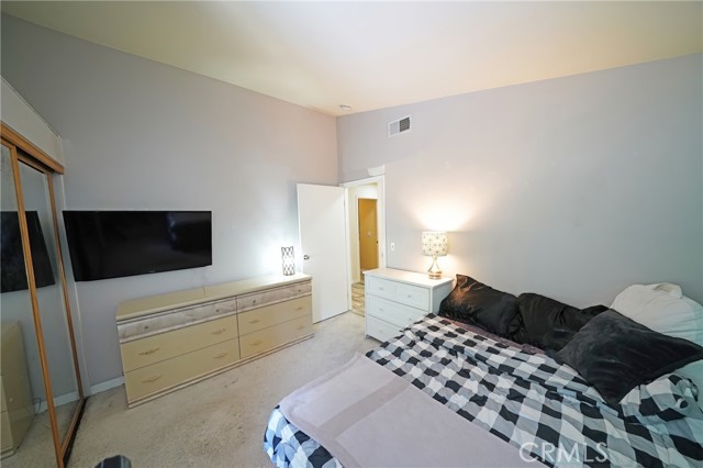 Image 20 of 38 For 27768 Crookshank Drive