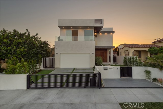 627 N Vista Street, Los Angeles CA: https://media.crmls.org/medias/287e3cbb-0f36-4d54-b3ed-d74c7b45ff96.jpg