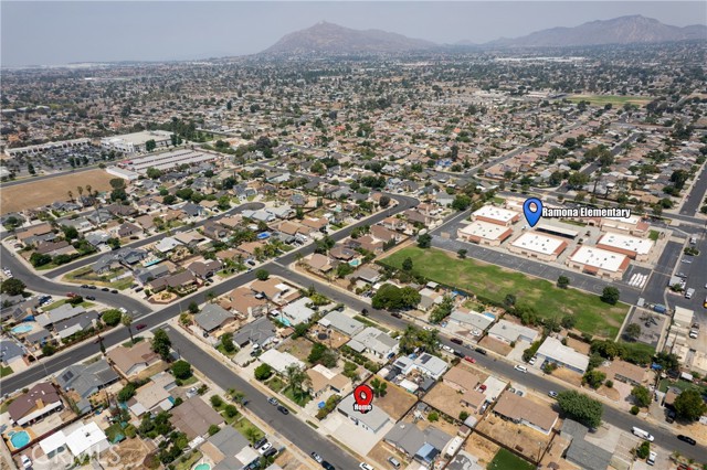 24800 Carolyn Avenue, Moreno Valley CA: https://media.crmls.org/medias/287e9329-98ab-45c6-bd31-d9d9a3a5bd0e.jpg