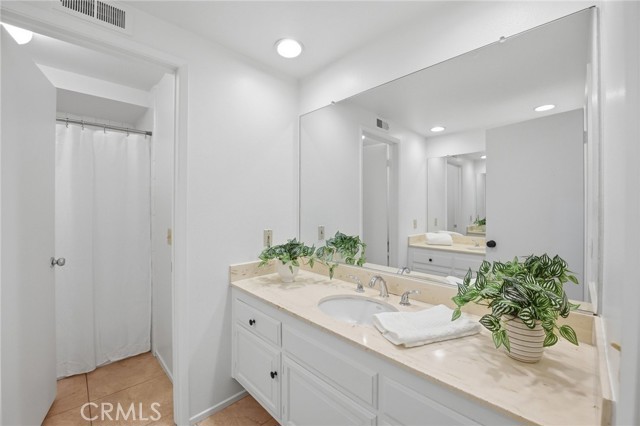 Detail Gallery Image 33 of 48 For 25952 Serenata, Mission Viejo,  CA 92691 - 5 Beds | 3/1 Baths