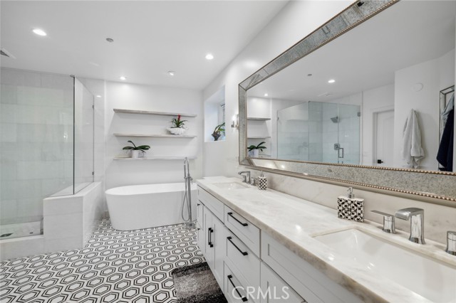 23482 Via Alondra, Coto de Caza CA: https://media.crmls.org/medias/287ef4c7-daf8-4b76-82dd-b0fbf95dd2af.jpg