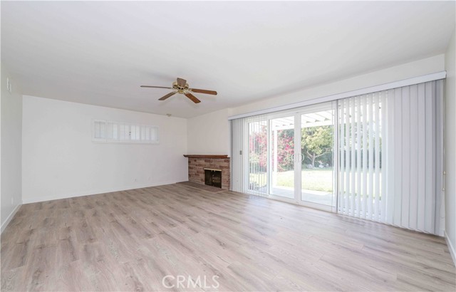 Front Image Thumbnail for CROC26067188