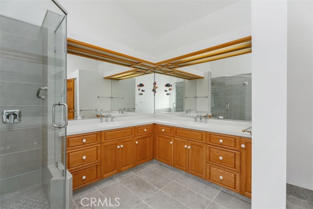 Detail Gallery Image 24 of 49 For 4 Castle Rock Way, Laguna Beach,  CA 92651 - 5 Beds | 4/1 Baths