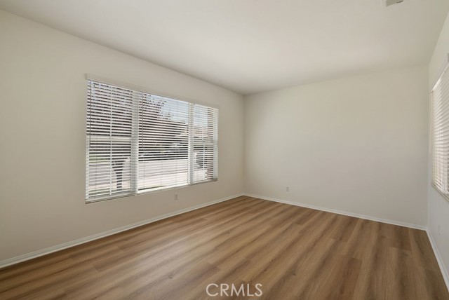 Detail Gallery Image 10 of 73 For 182 Monument, Perris,  CA 92570 - 5 Beds | 4/1 Baths