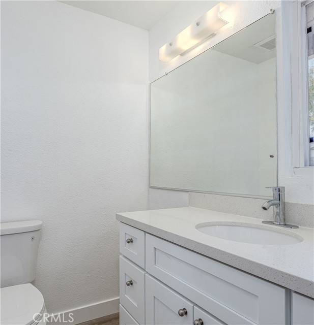 1650 S Campus Avenue, Ontario CA: https://media.crmls.org/medias/2880e43f-6872-4904-919a-20461f9a5437.jpg