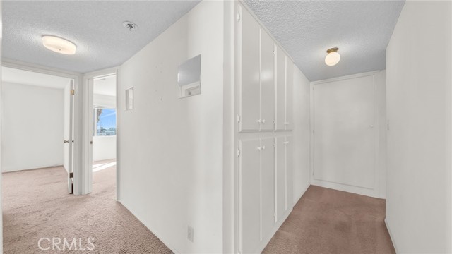 824 W 6th Street, San Pedro CA: https://media.crmls.org/medias/28811e63-c1c3-4289-b39e-198b1ffbd57b.jpg