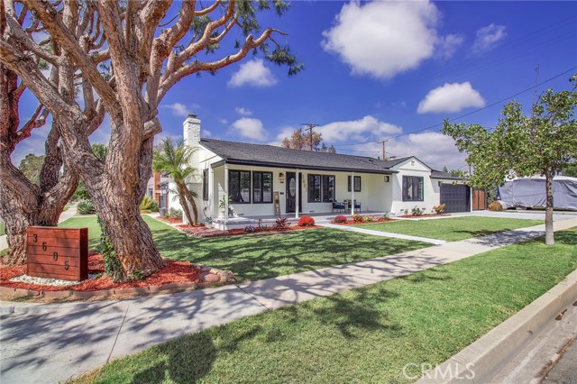 Detail Gallery Image 33 of 41 For 3605 Lomina Ave, Long Beach,  CA 90808 - 3 Beds | 2/1 Baths