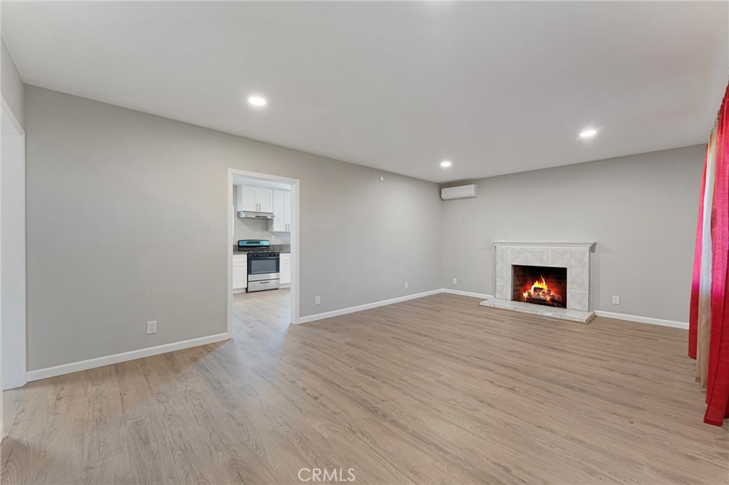 MLS #CV25266358 image #5