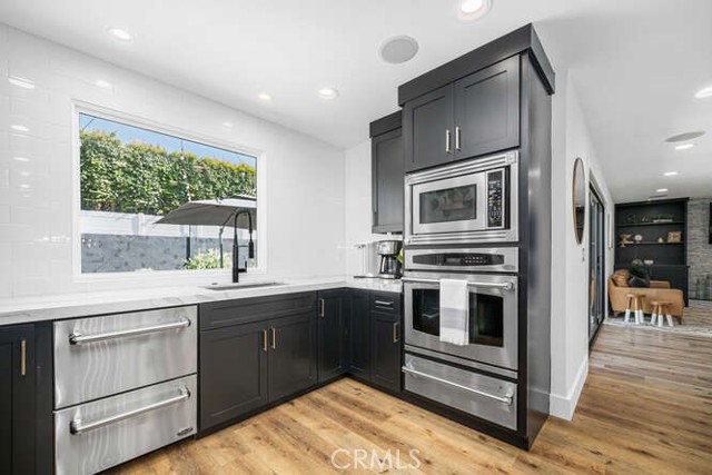 Image 37 of 75 For 3116 Armourdale Avenue