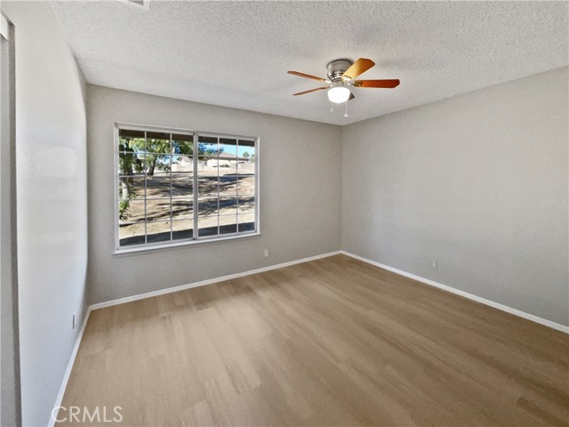 Detail Gallery Image 9 of 19 For 7601 Arcadia Ave, Hesperia,  CA 92345 - 3 Beds | 2 Baths