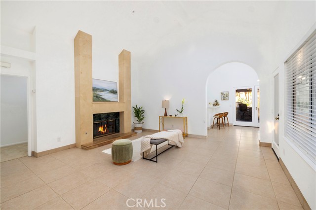 Detail Gallery Image 14 of 24 For 25605 Corsica Way, Yorba Linda,  CA 92887 - 3 Beds | 2 Baths