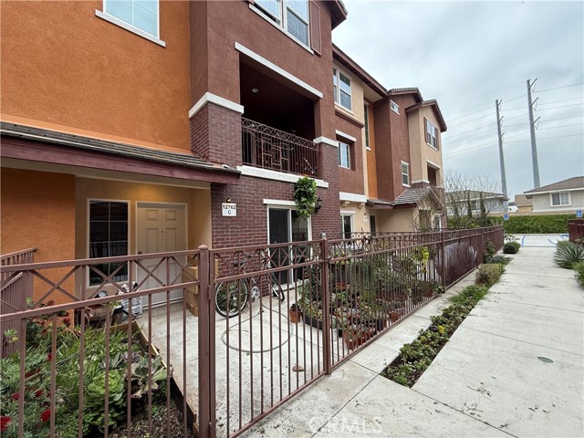 Detail Gallery Image 1 of 29 For 12762 Torch St #C,  Baldwin Park,  CA 91706 - 3 Beds | 4 Baths