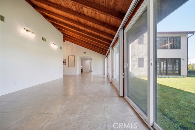 Detail Gallery Image 6 of 23 For 23139 Park Contessa, Calabasas,  CA 91302 - 4 Beds | 4/1 Baths