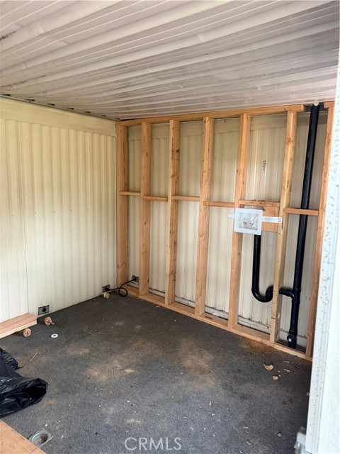 Detail Gallery Image 17 of 22 For 301 E Foothill #6,  Pomona,  CA 91767 - 2 Beds | 1 Baths