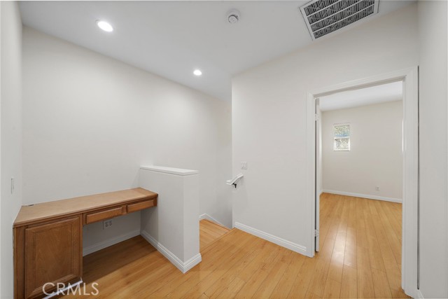 Detail Gallery Image 6 of 18 For 246 Coral Rose, Irvine,  CA 92603 - 2 Beds | 2/1 Baths