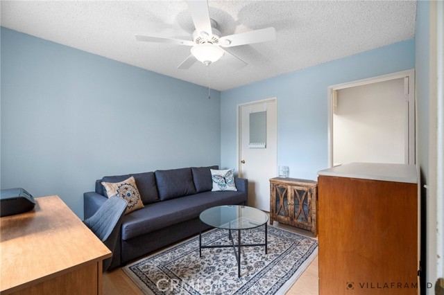 Detail Gallery Image 18 of 29 For 8463 De Soto Ave #26,  Canoga Park,  CA 91304 - 2 Beds | 2 Baths